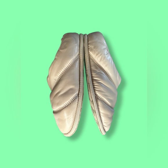 Women’s SOREL Hadley Puffer Faux Fur Lined Slippers Sz 7 - Picture 2 of 6